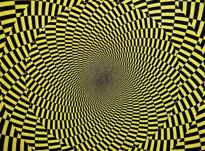 optical_illusion_black_and_yellow_pattern_-_iStock-846480386.jpg